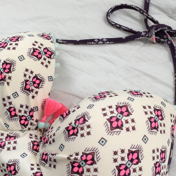 Bathing suit top - Picture 2 of 4